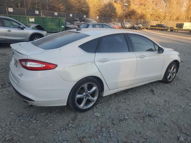  FORD FUSION 2016 Biały