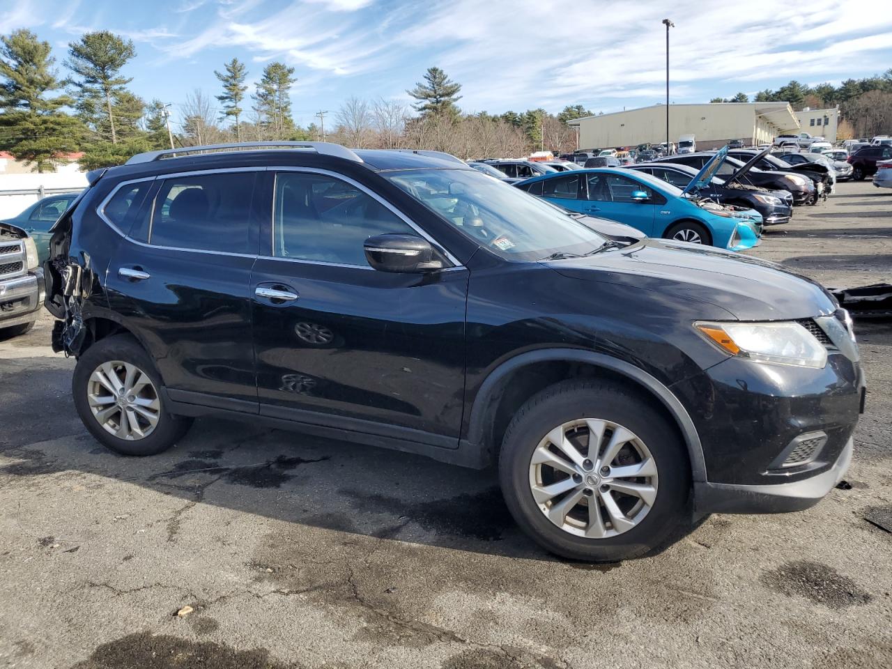 2015 Nissan Rogue - Image 4