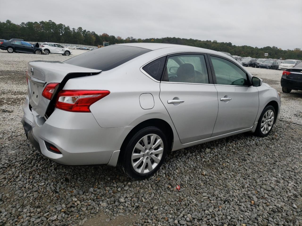 2019 Nissan Sentra - Image 3