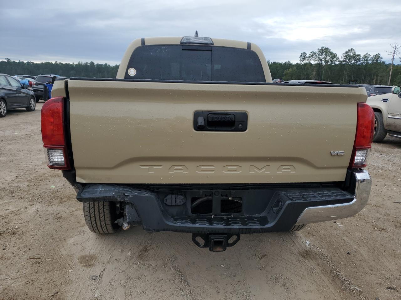 2018 Toyota Tacoma - Image 6