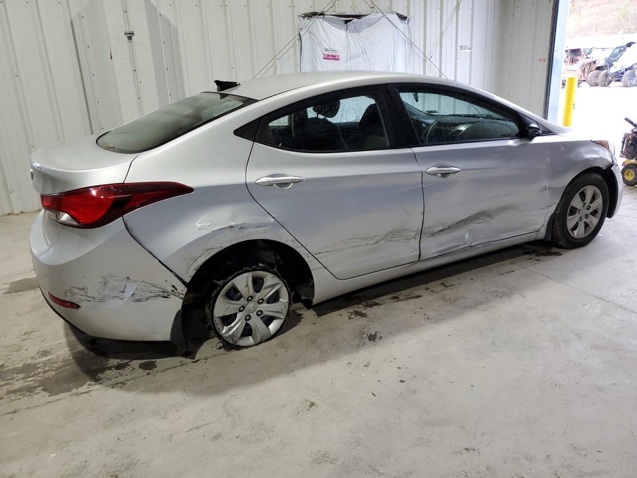 VIN 5NPDH4AE6GH665381 2016 HYUNDAI ELANTRA no.3