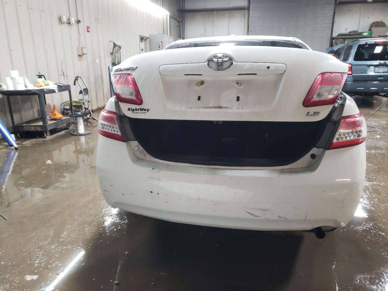 2011 Toyota Camry - Image 6