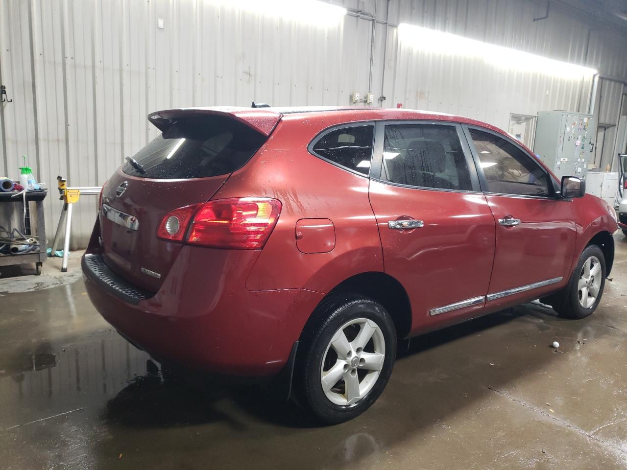 2013 Nissan Rogue - Image 3