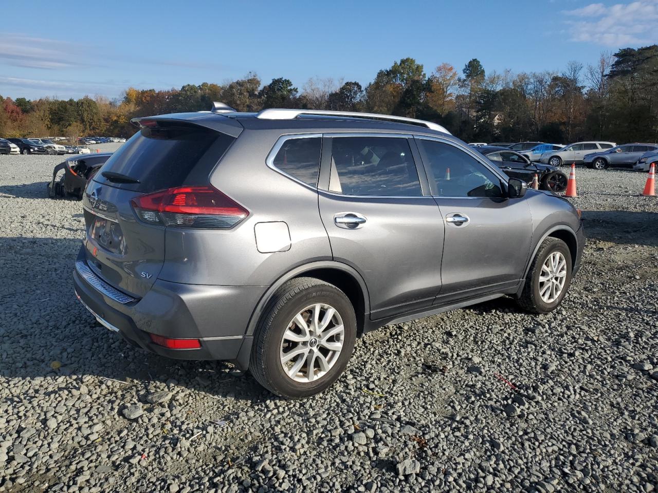 2020 Nissan Rogue - Image 3