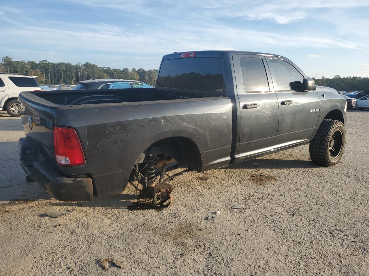 2014 RAM 1500 - Image 3