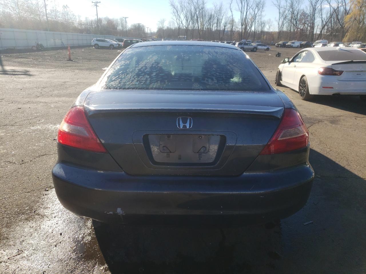 2004 Honda Accord - Image 6