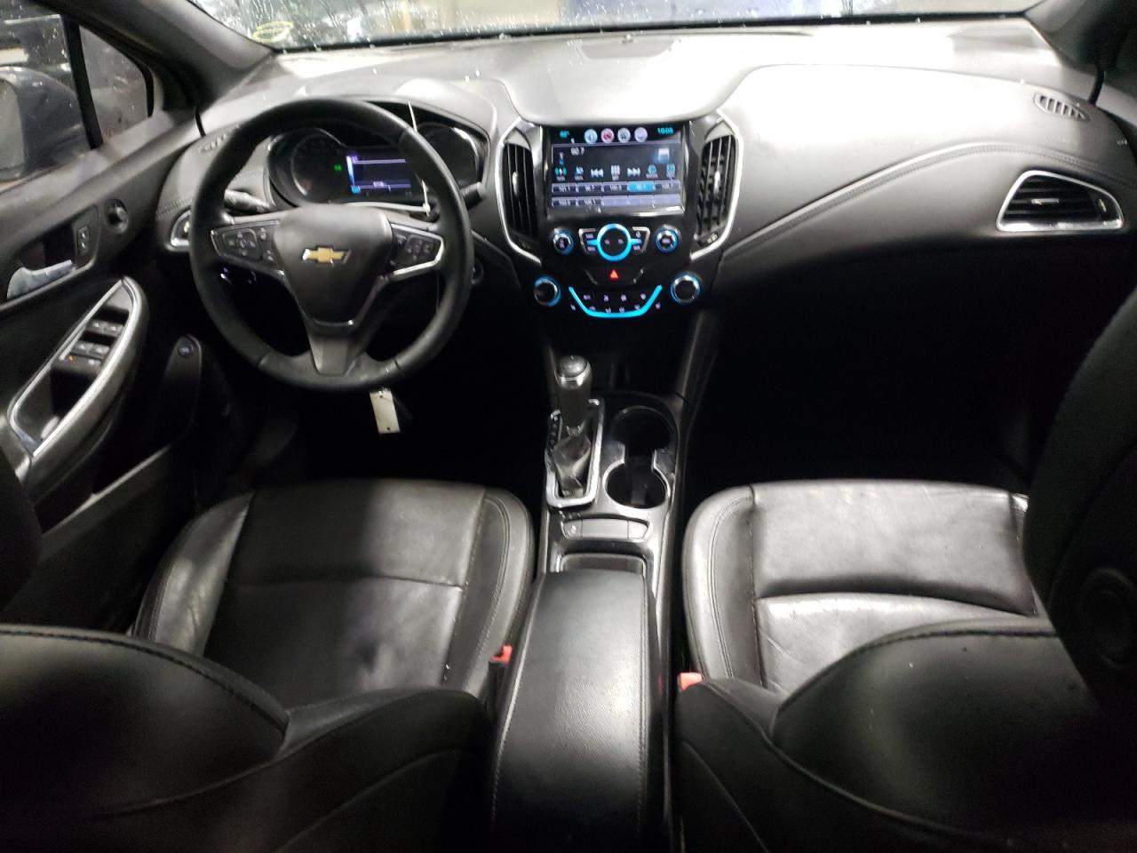 2017 Chevrolet Cruze - Image 8