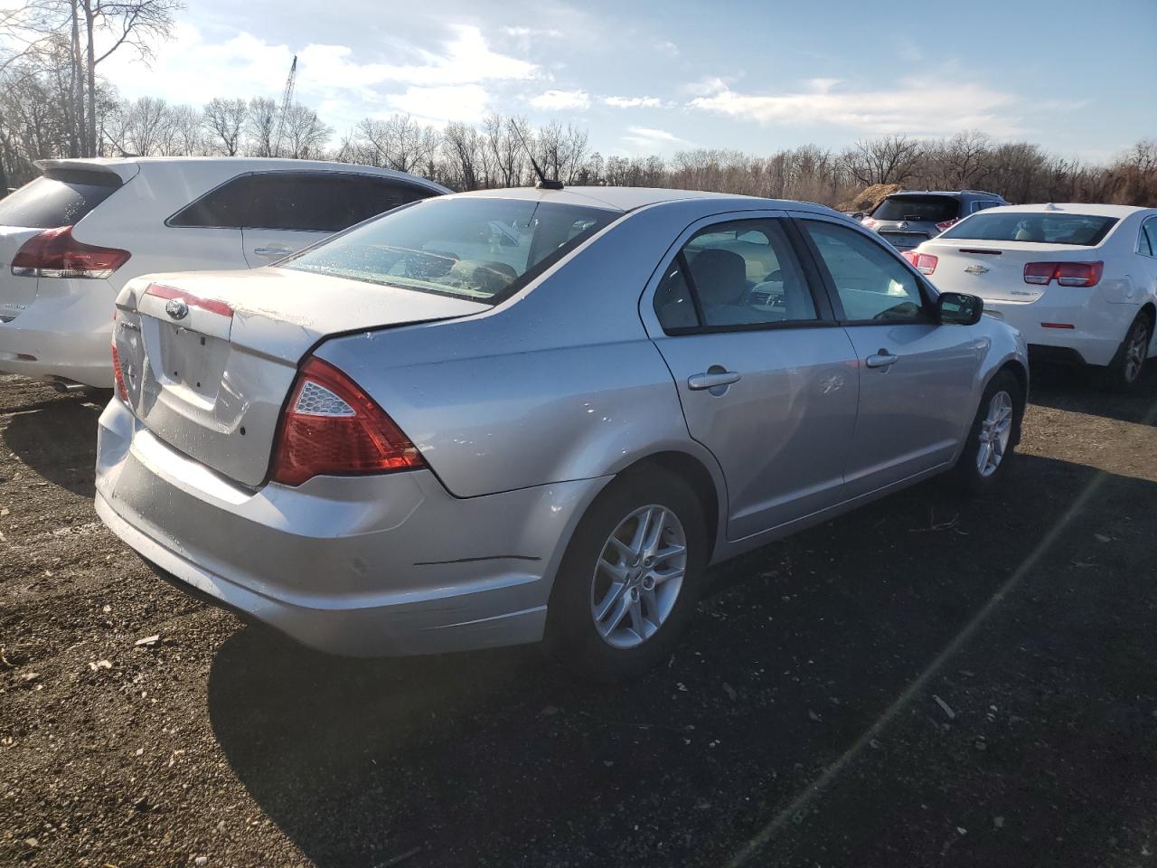 2012 Ford Fusion - Image 3