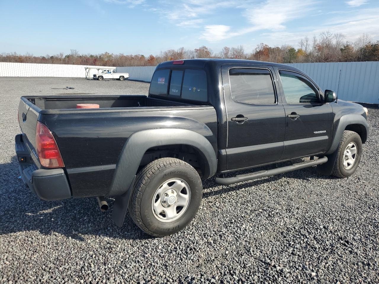 VIN 5TFJX4GN7EX032726 2014 TOYOTA TACOMA no.3