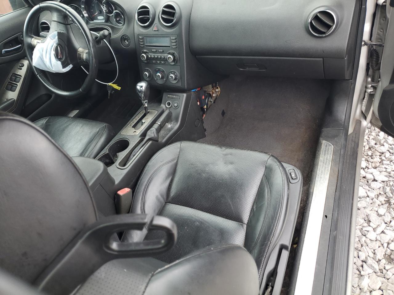 2007 Pontiac G6 - Image 8