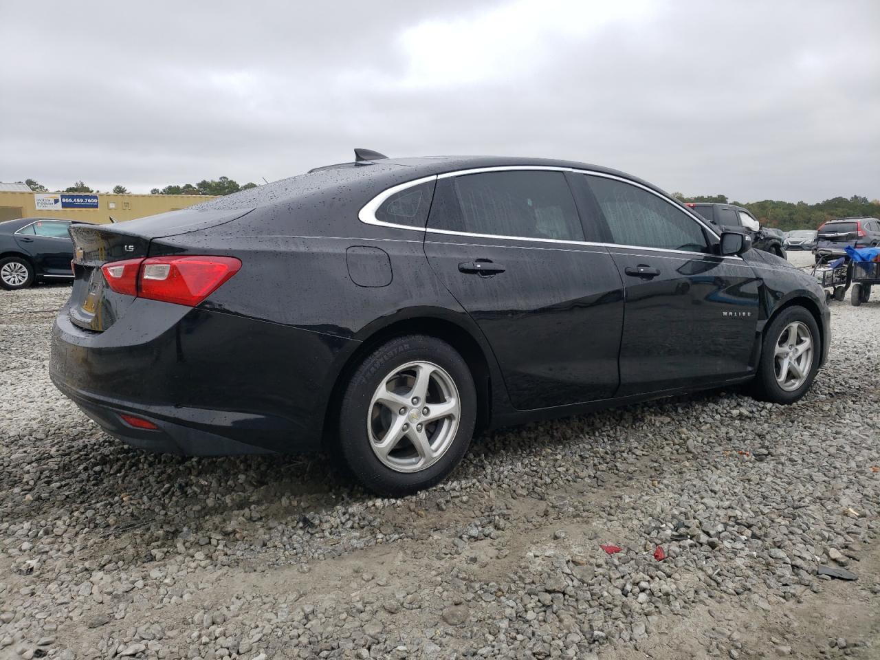 2019 Chevrolet Malibu - Image 3