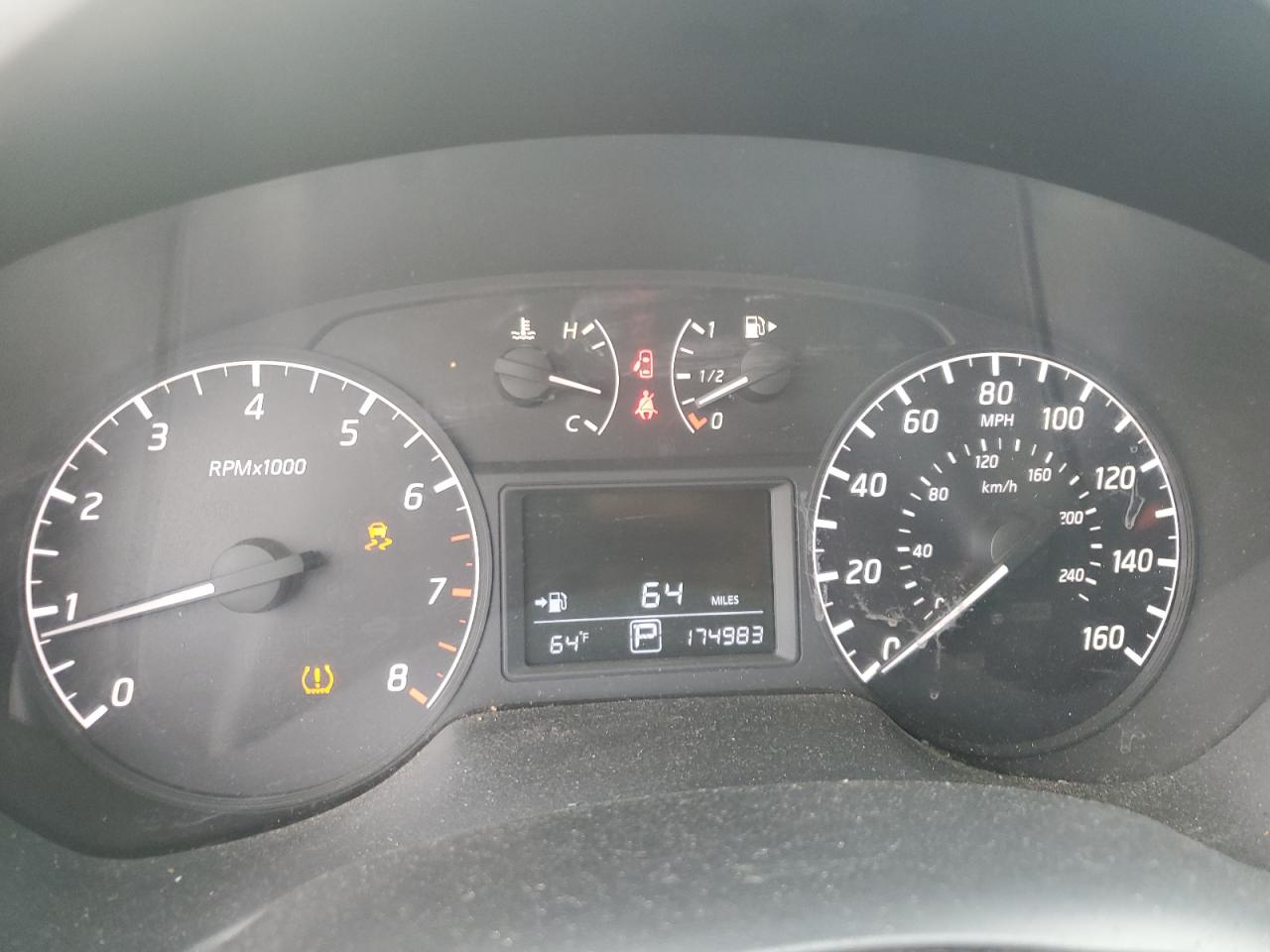 2014 Nissan Sentra - Image 9