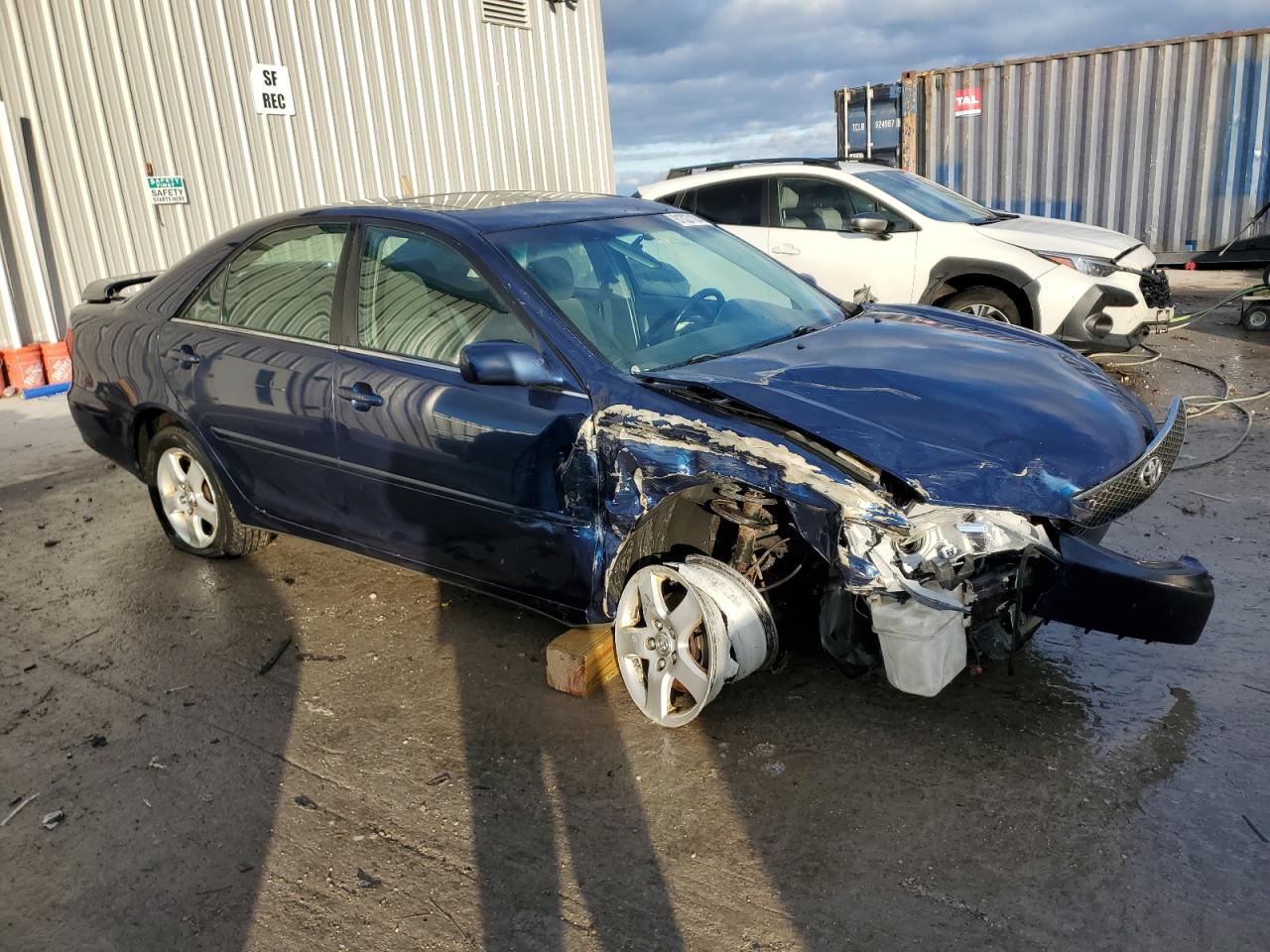 2005 Toyota Camry Le VIN: 4T1BE32K75U082086 Lot: 81327124