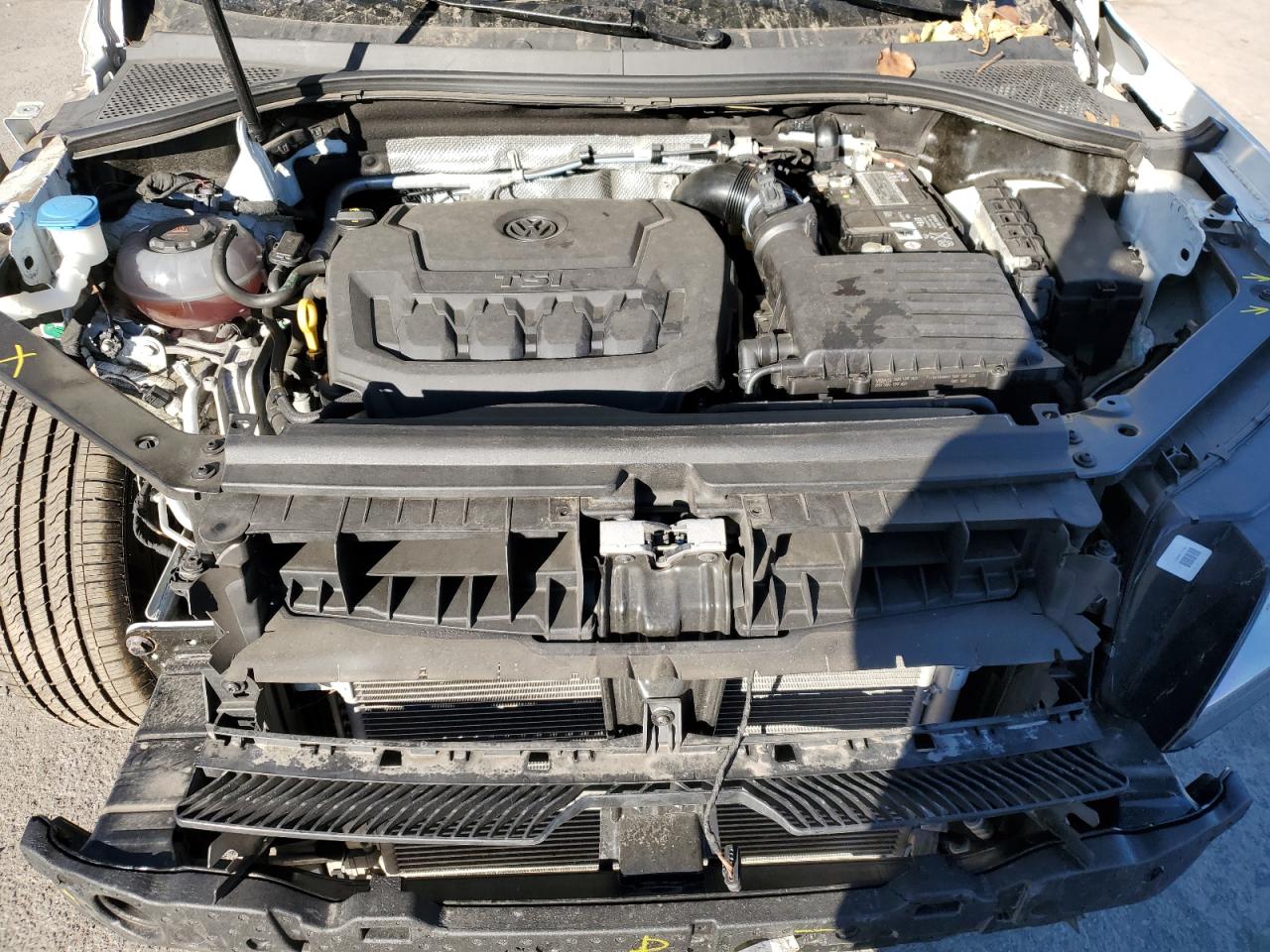 2021 Volkswagen Tiguan - Image 12