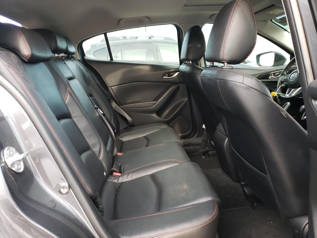 2014 Mazda 3 - Image 10