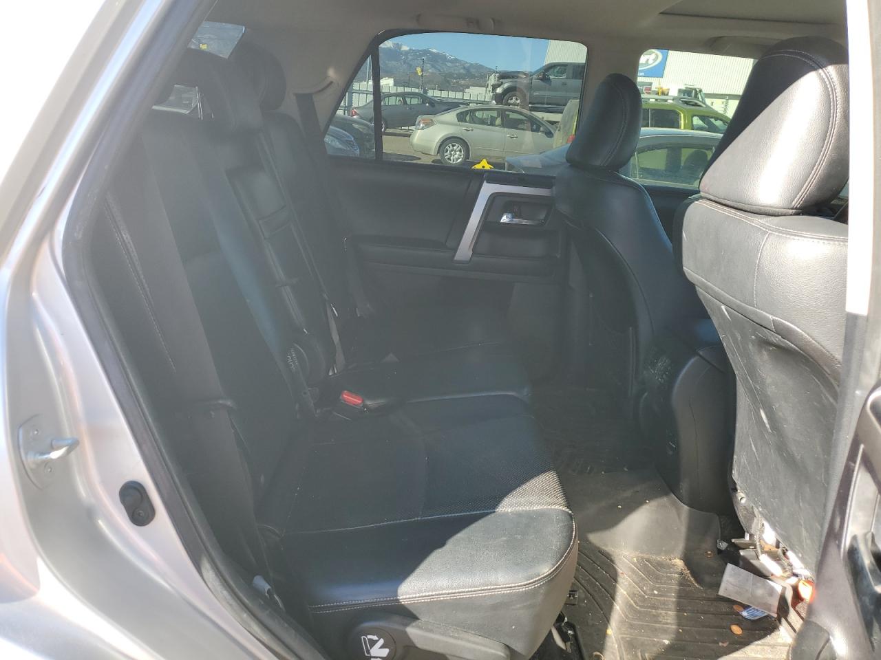 2014 Toyota 4Runner - Image 12