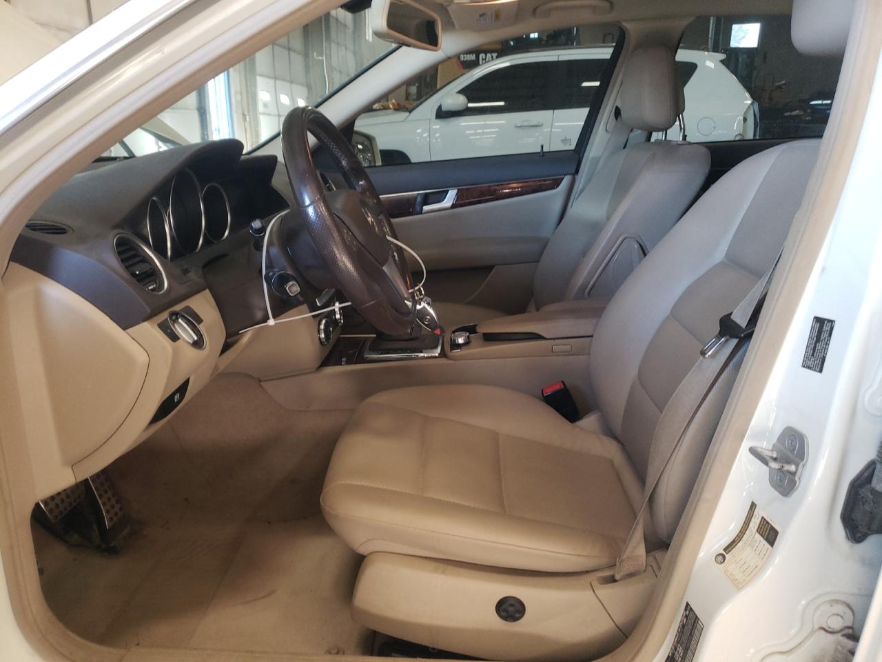 2012 Mercedes-Benz C-klasse - Image 7