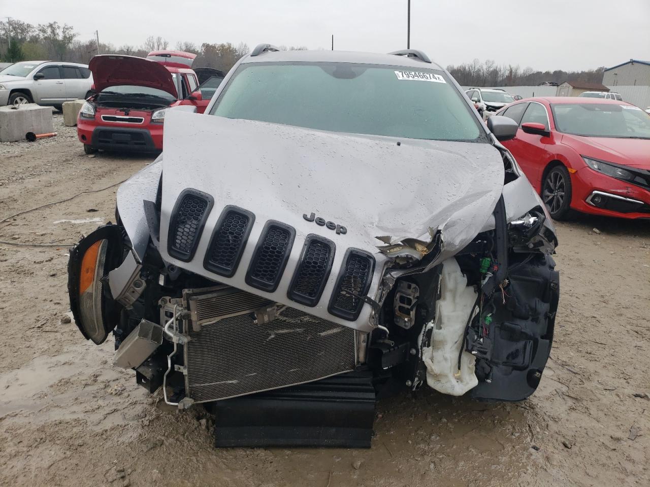 2018 Jeep Cherokee Latitude VIN: 1C4PJLCB5JD540271 Lot: 79546674