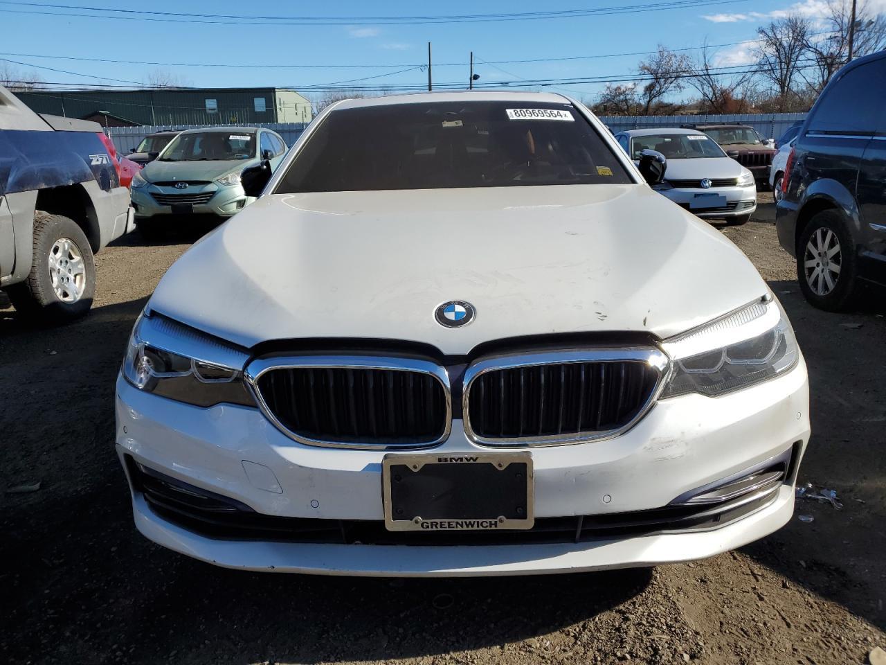 VIN WBAJE7C54JWC56727 2018 BMW 5 SERIES no.5