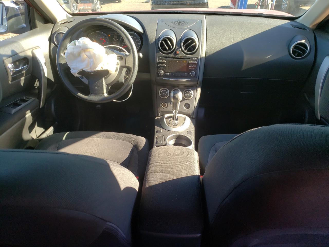 2012 Nissan Rogue - Image 8