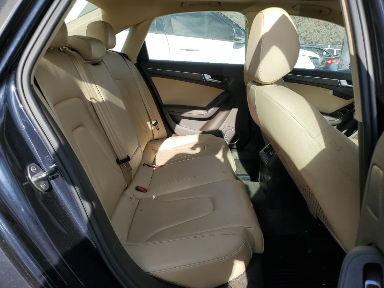 2016 Audi A4 - Image 10