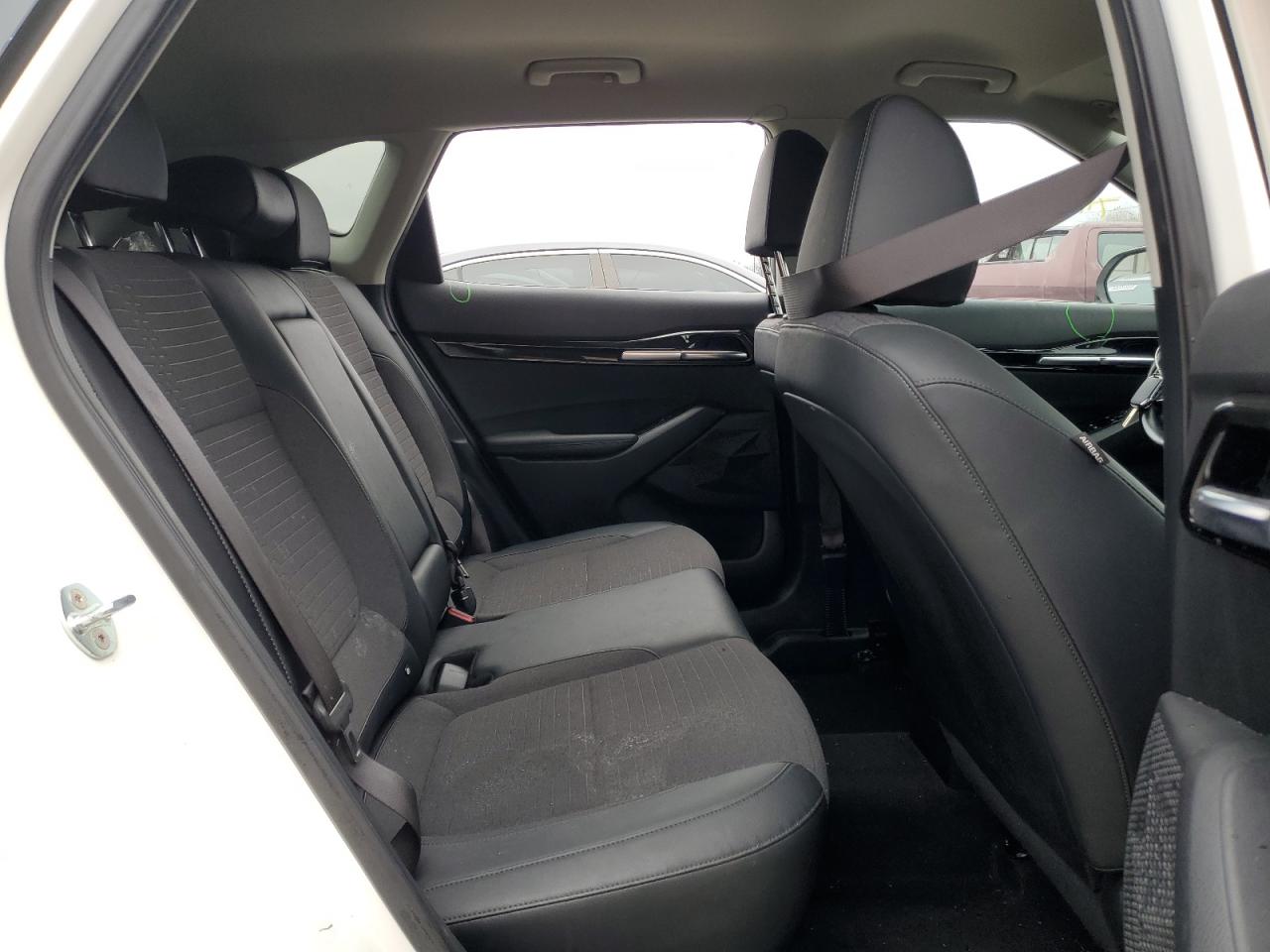 2021 Kia Seltos - Image 10