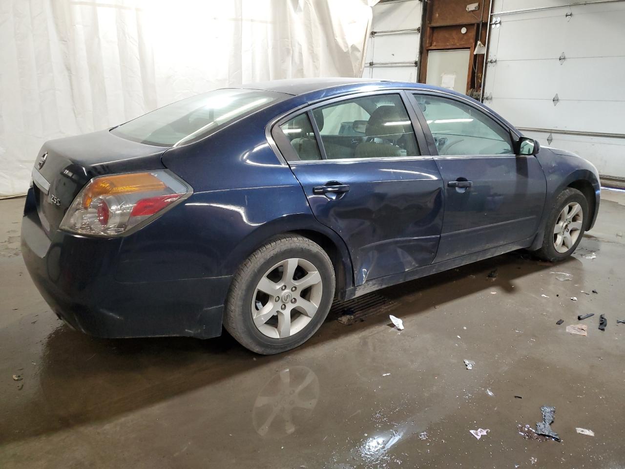 2009 Nissan Altima - Image 3