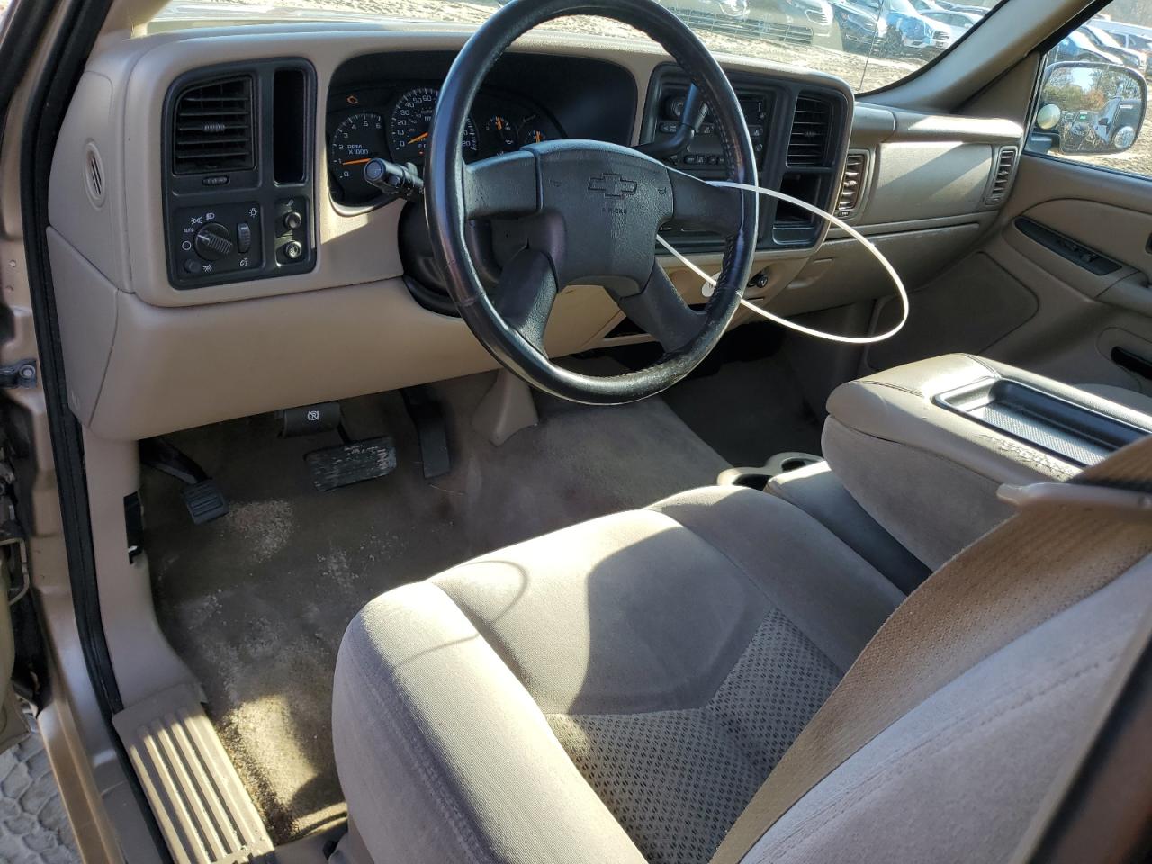2006 Chevrolet Silverado - Image 8
