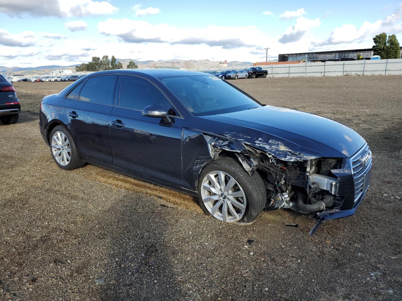 2017 Audi A4 - Image 4