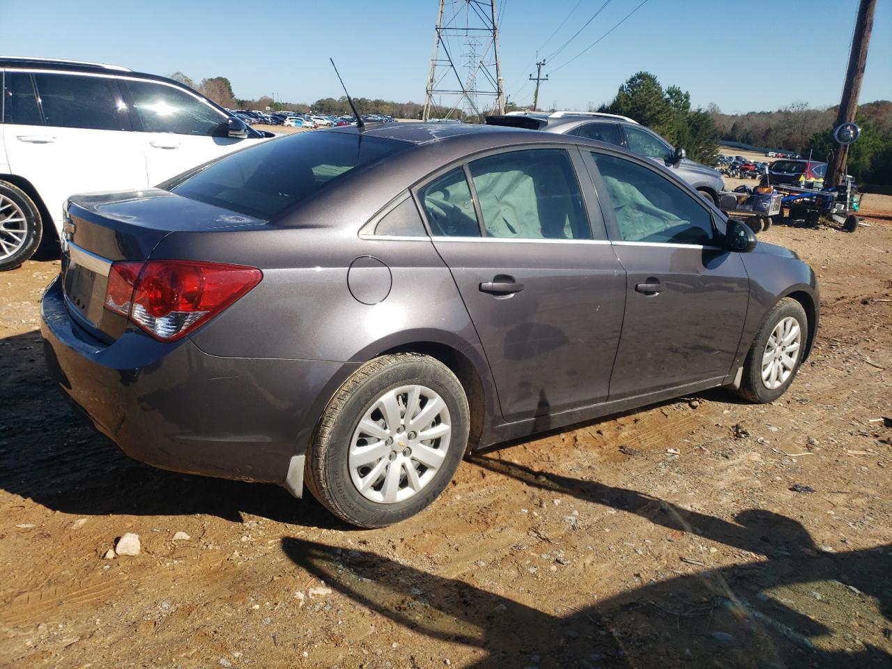 2011 Chevrolet Cruze - Image 3