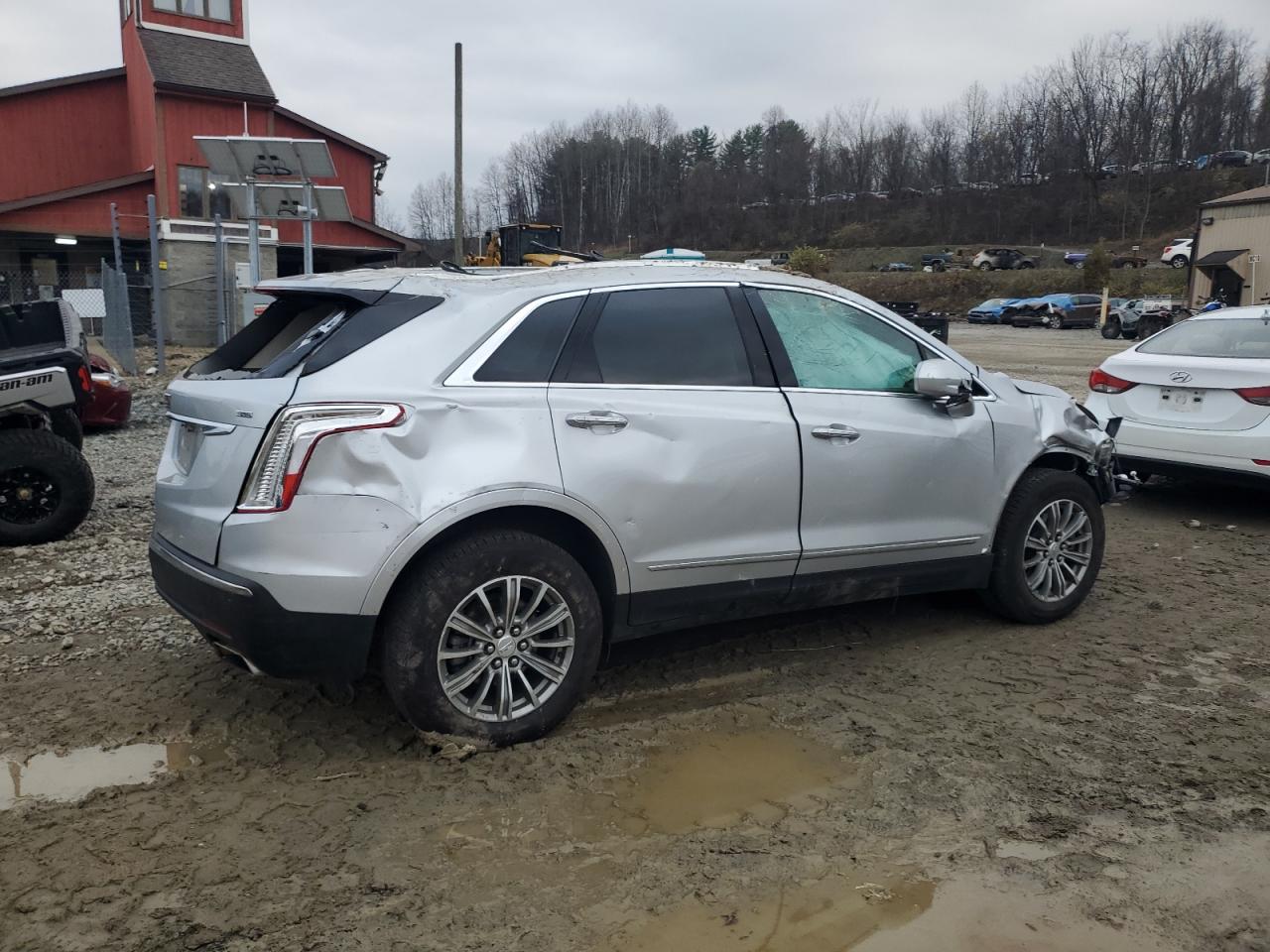 2017 Cadillac XT5 - Image 3