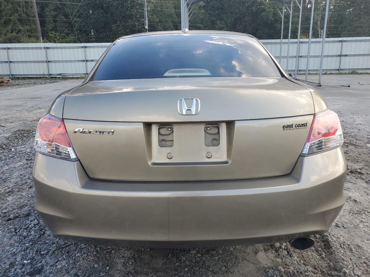 2009 Honda Accord - Image 6
