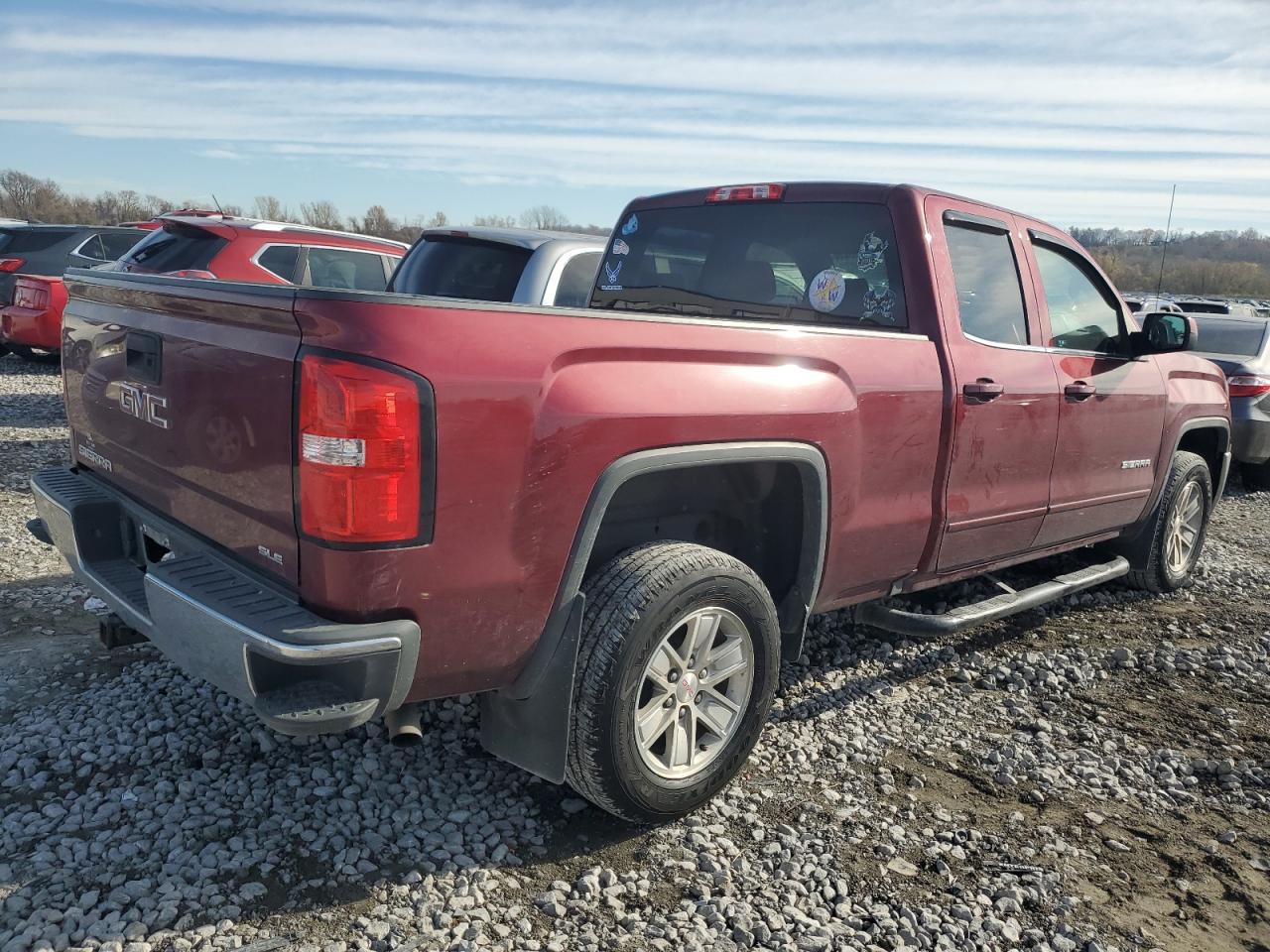 2017 GMC Sierra - Image 3