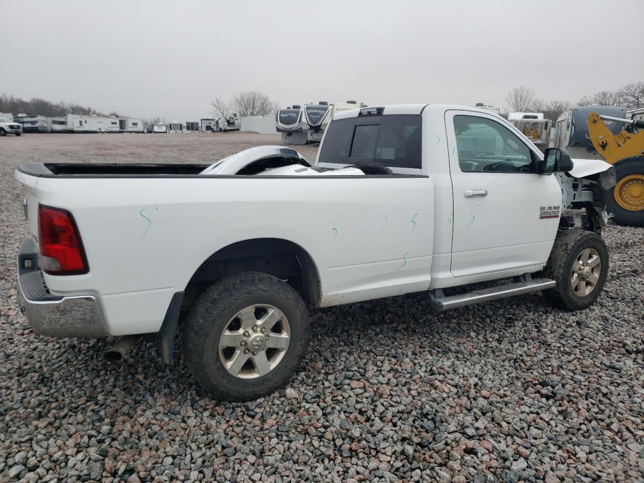 2014 RAM 3500 - Image 3