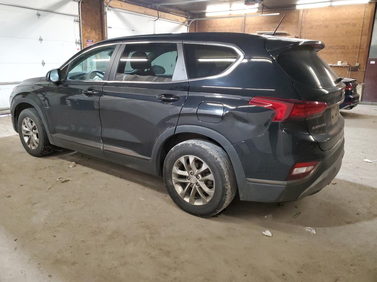 2019 Hyundai Santa Fe - Image 2