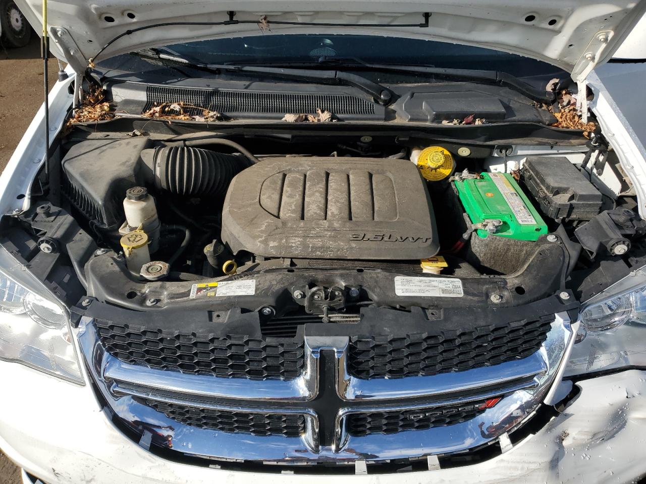 2019 Dodge Caravan - Image 12