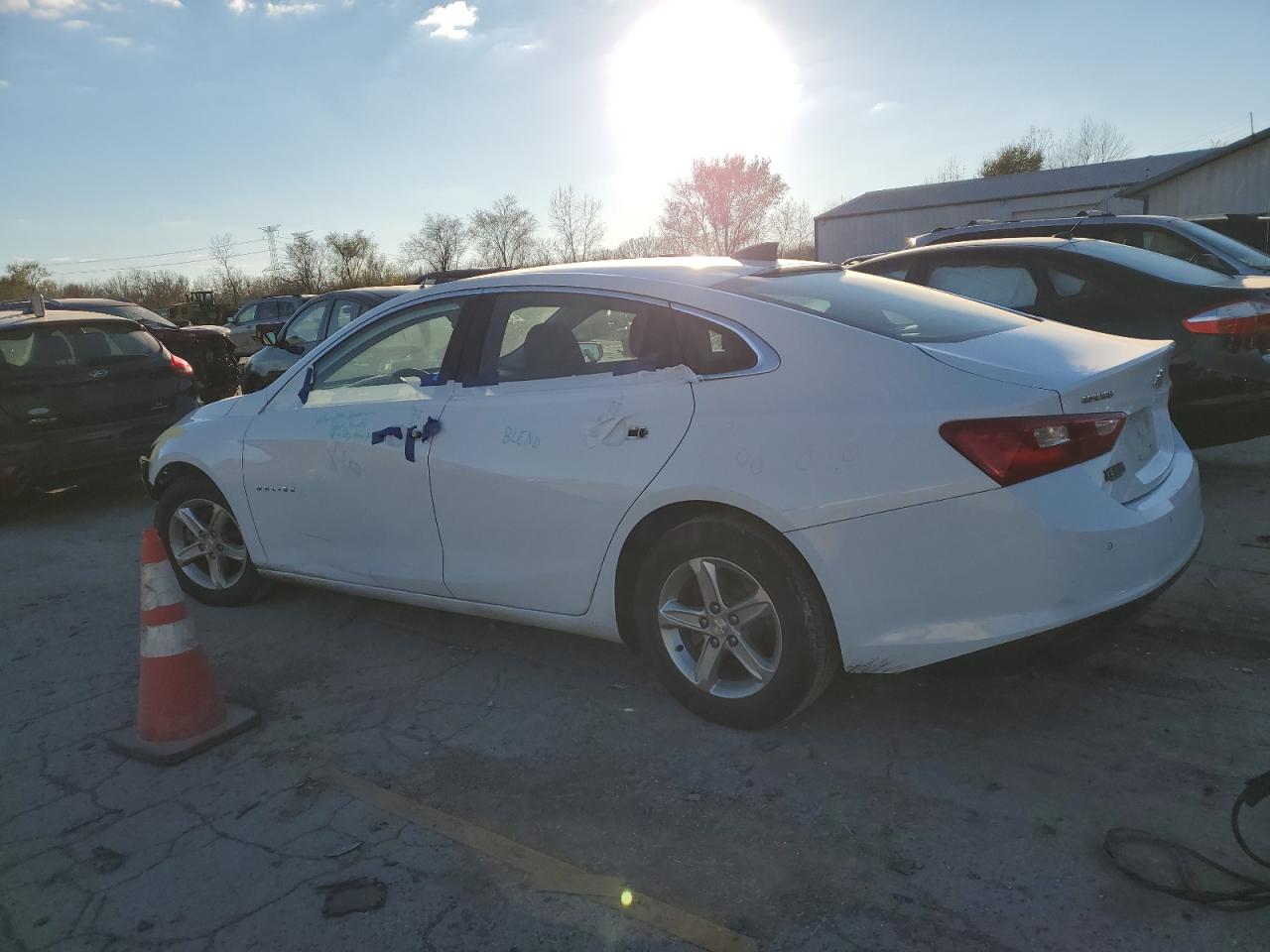 2021 Chevrolet Malibu - Image 2