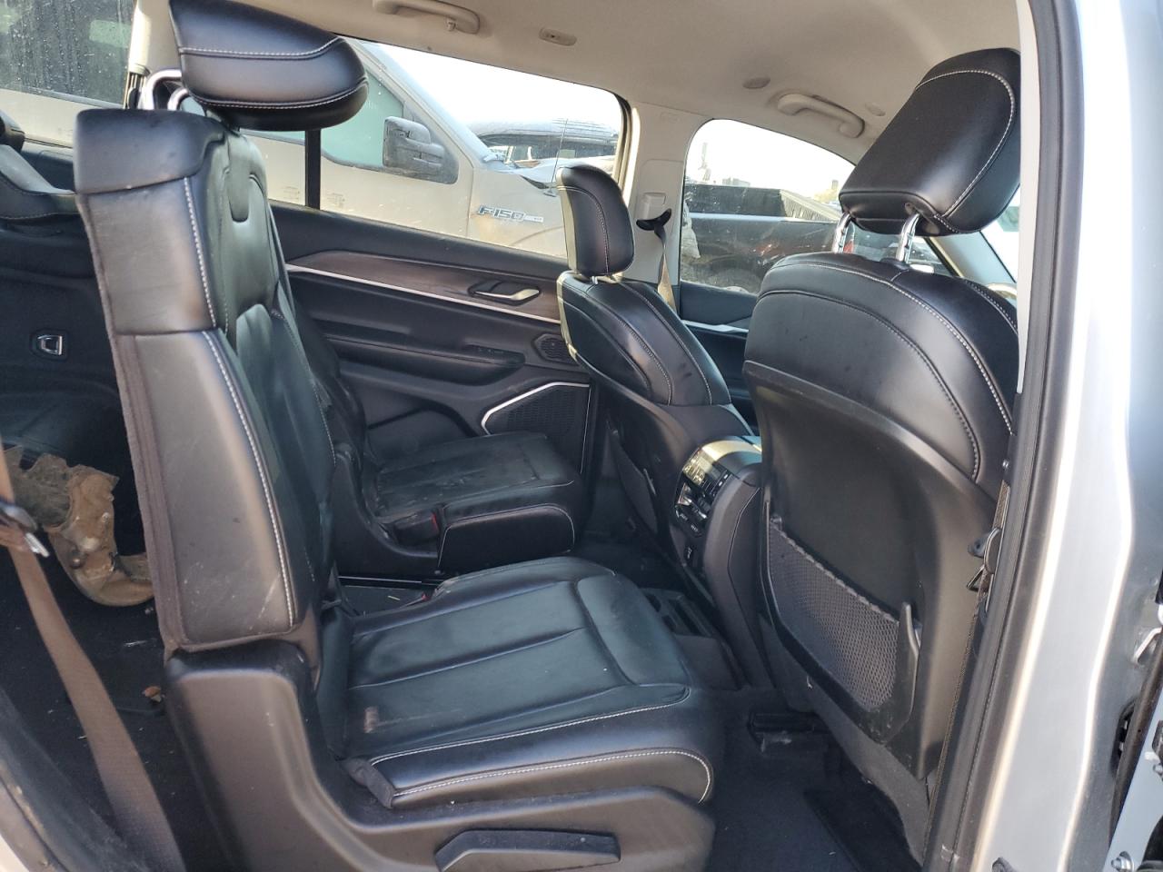 2021 Jeep Grand Cherokee - Image 10