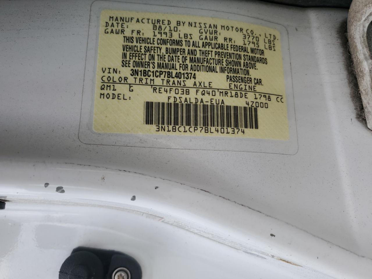 2011 Nissan Versa - Image 13