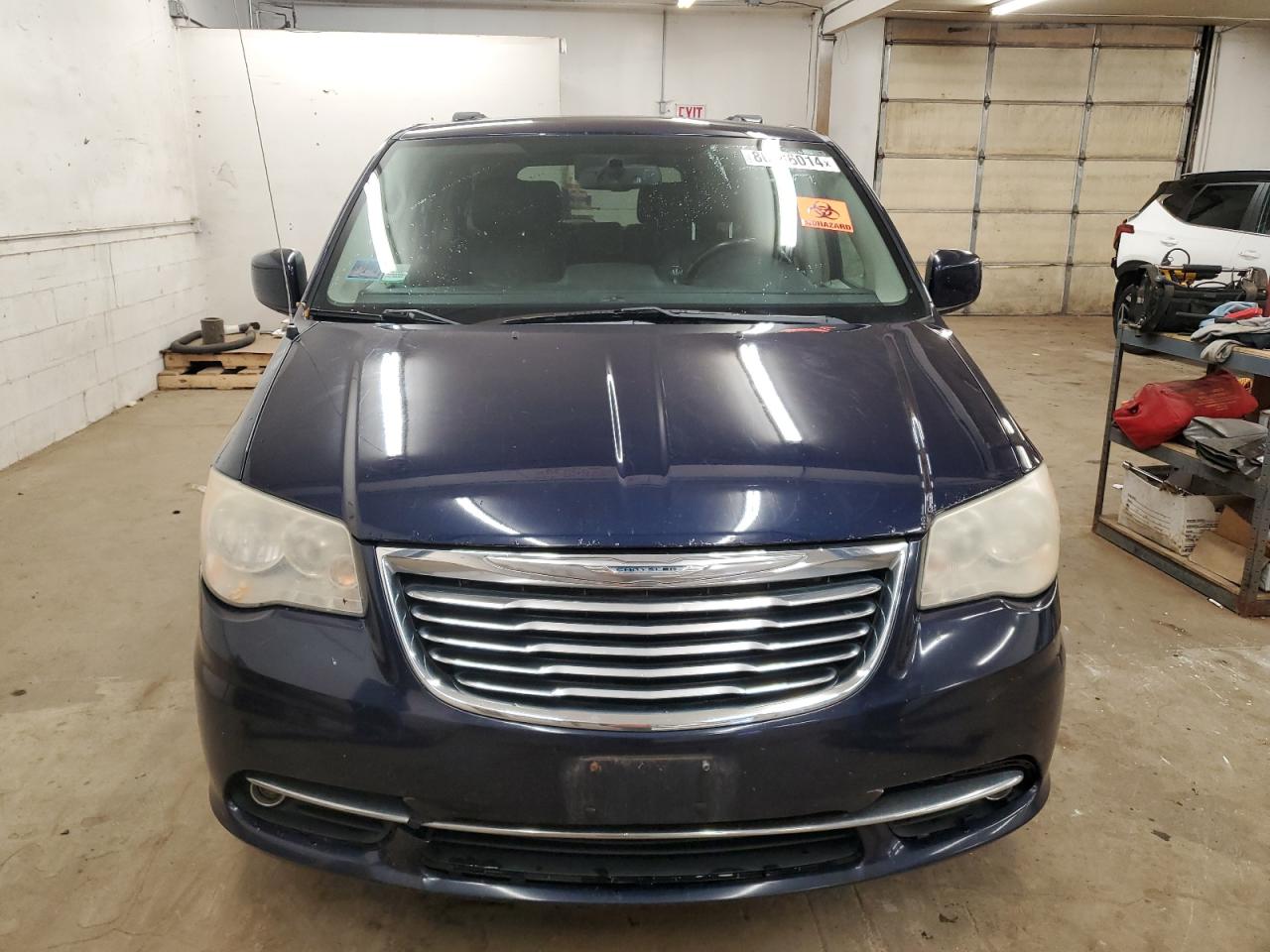 2012 Chrysler Town & Country - Image 5