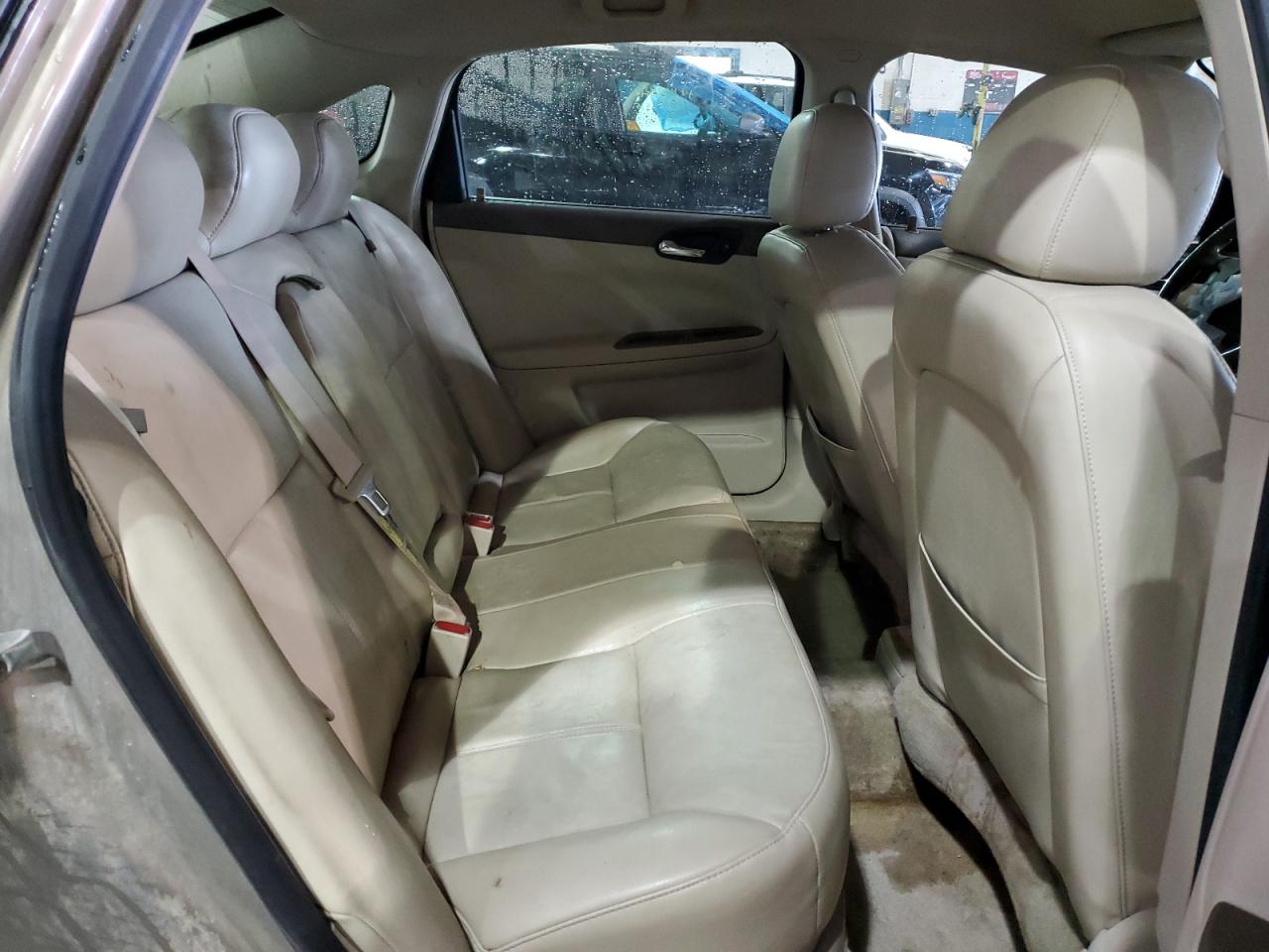2007 Chevrolet Impala - Image 10