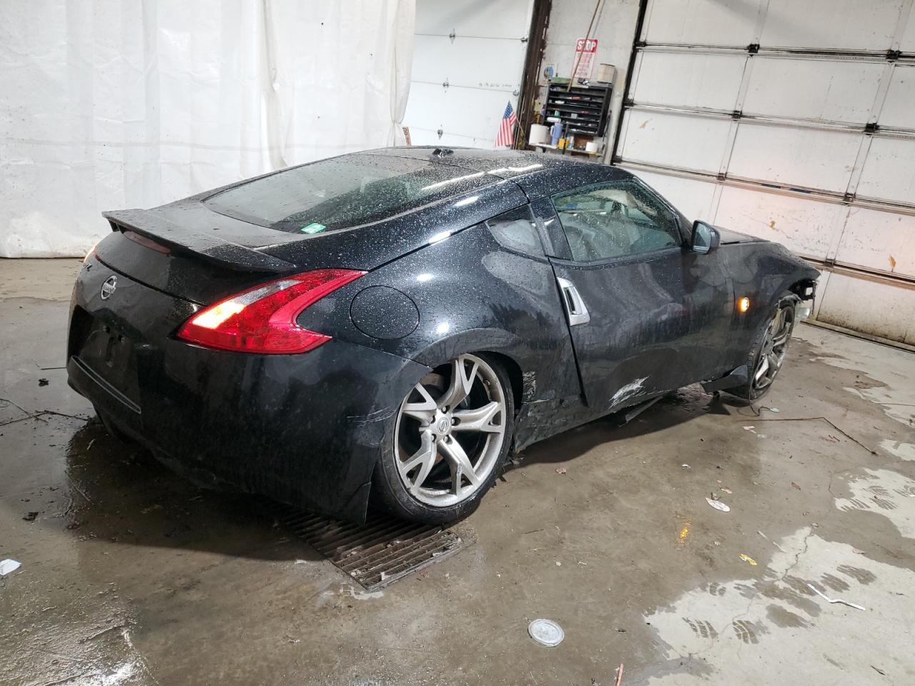2009 Nissan 370Z - Image 3