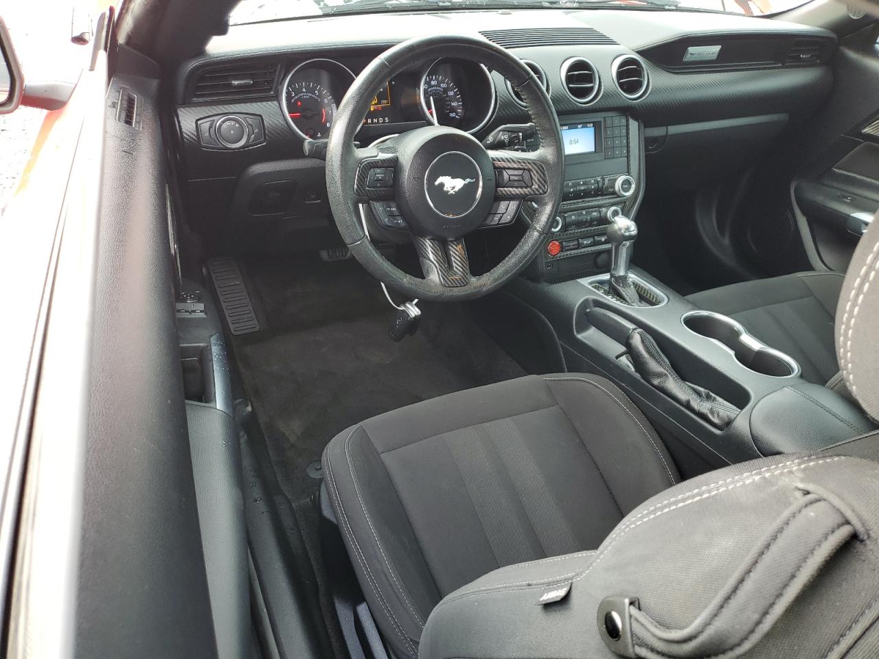 2019 Ford Mustang - Image 8