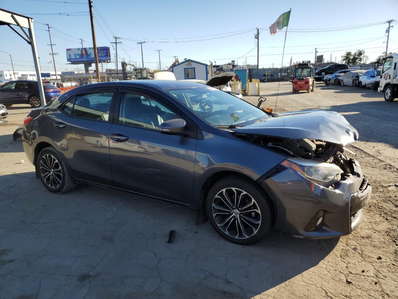 VIN 5YFBURHE2GP566680 2016 TOYOTA COROLLA no.4