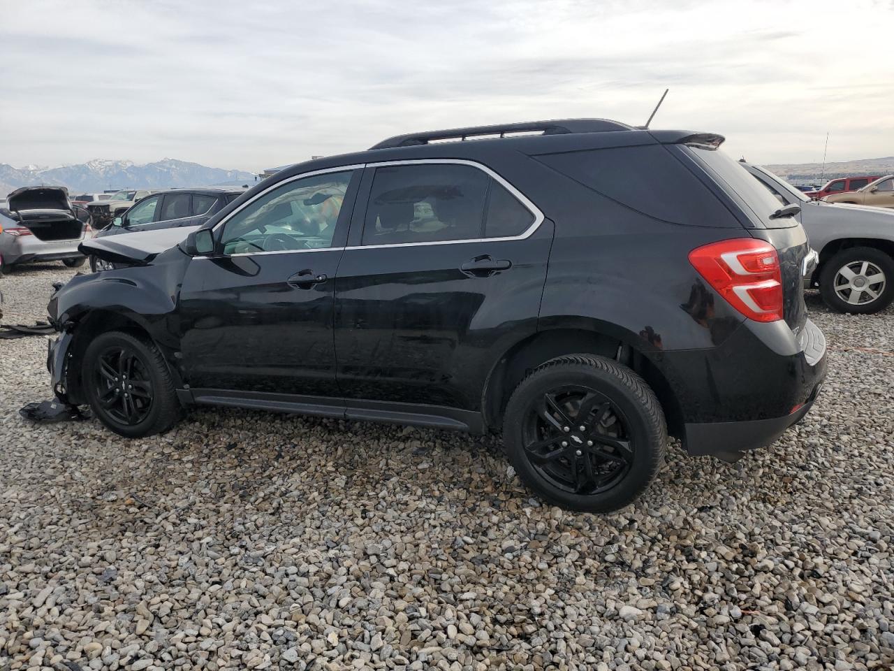 2017 Chevrolet Equinox - Image 2