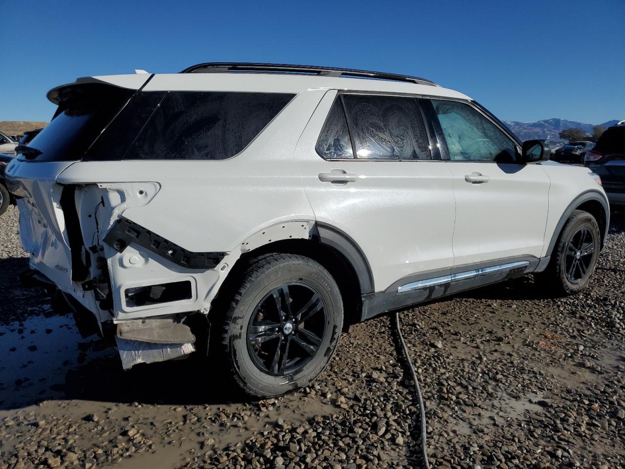 2021 Ford Explorer - Image 3