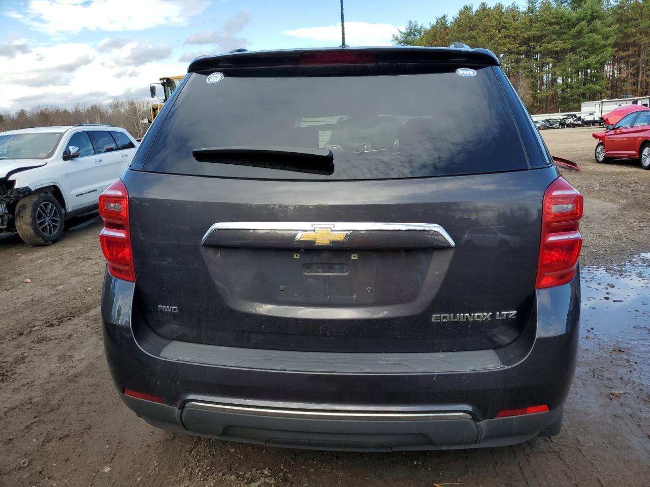 2016 Chevrolet Equinox - Image 6