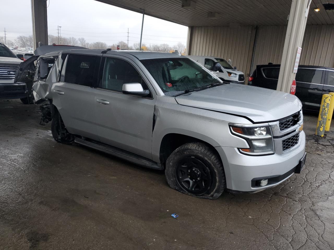 2015 Chevrolet Tahoe - Image 4