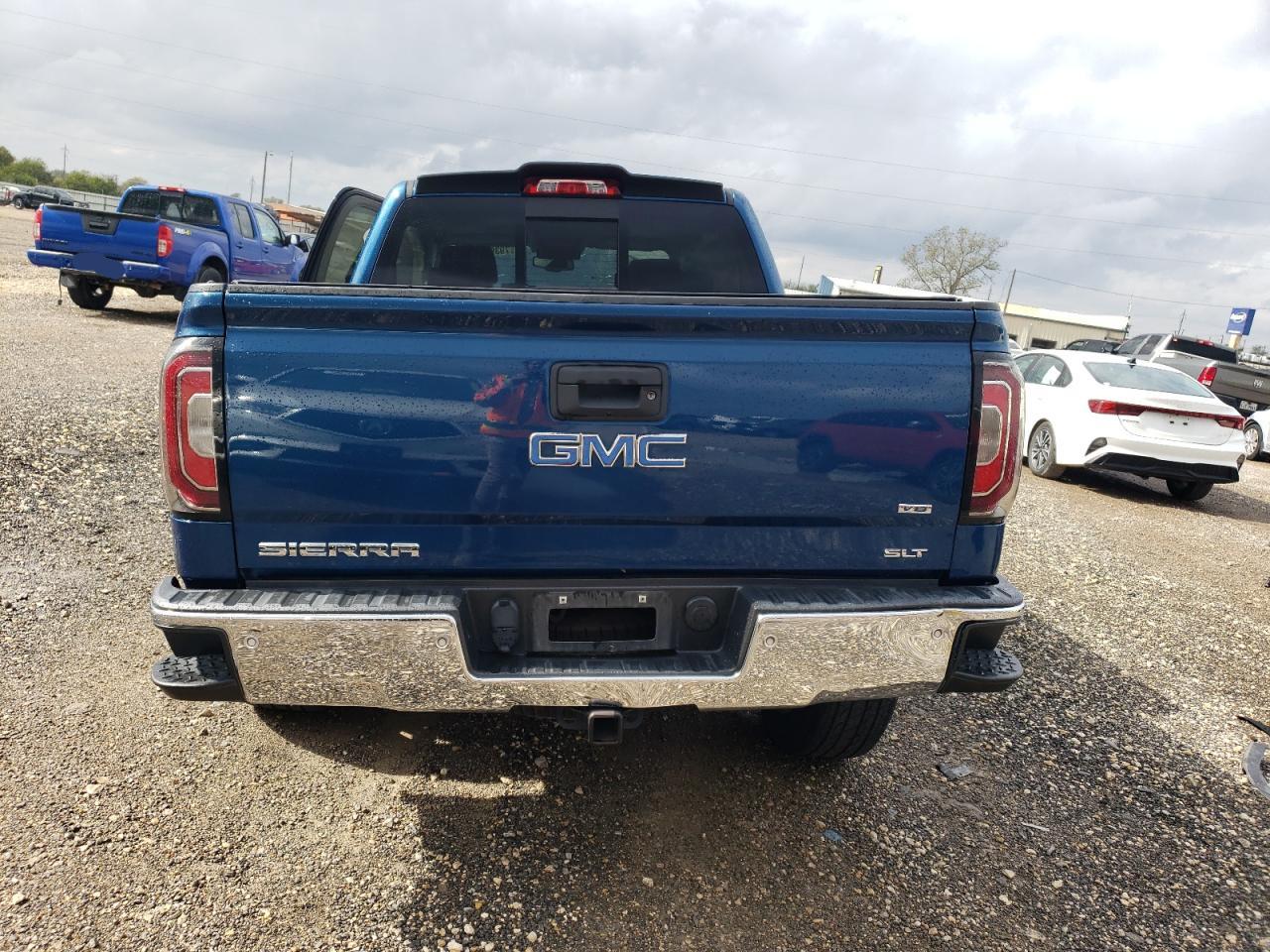 2018 GMC Sierra - Image 6
