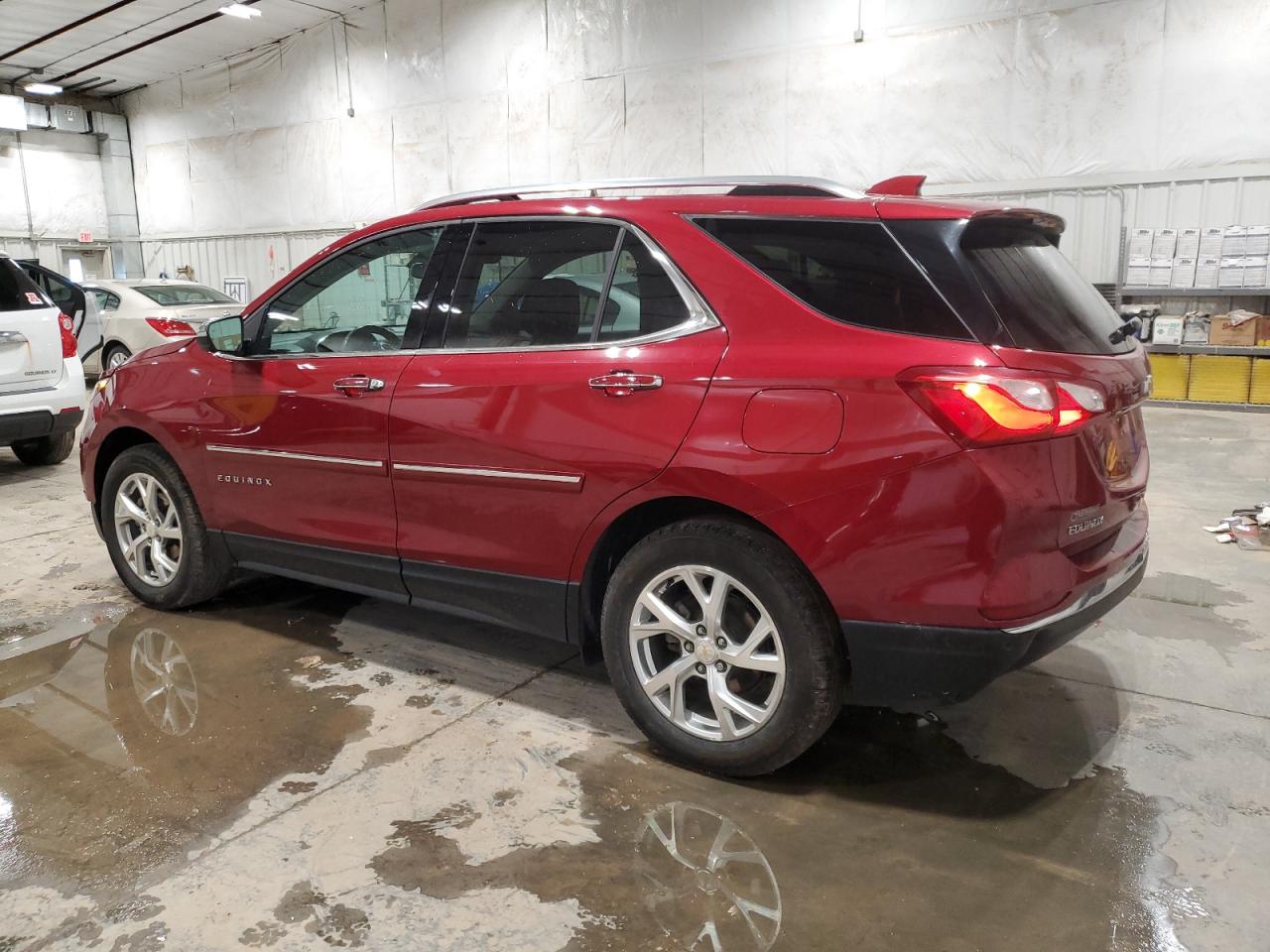 2019 Chevrolet Equinox - Image 2